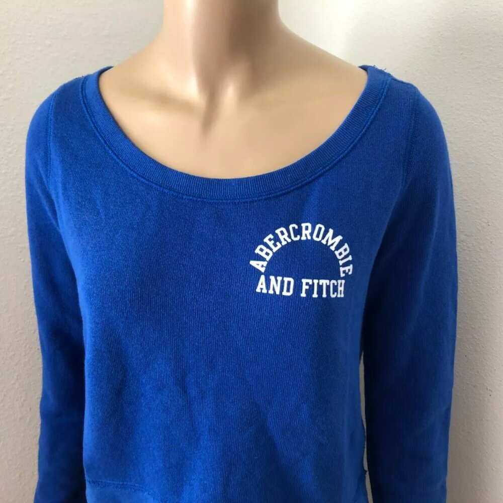 NWT Abercrombie & Fitch Womens Crop Logo Sweater Size S M Blue - Picture 3 of 4